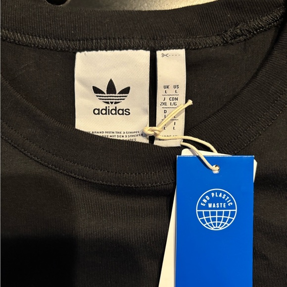 Adidas Neuclassics Longsleeve Shirt - Picture 2 of 6